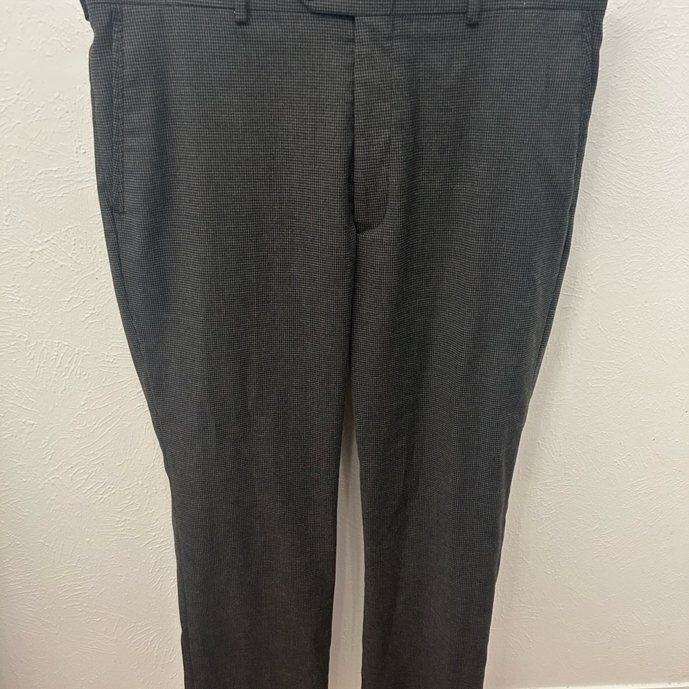 Roundtree & Yorke Black Trousers